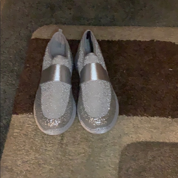 Shoes - Picture 1 of 1